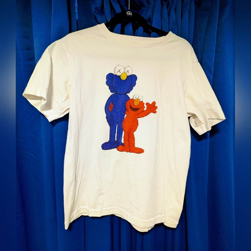 Uniqlo X Kaws Sesame Street Tee